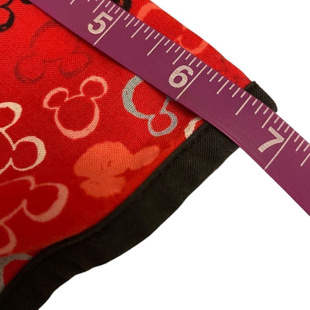 The Wonderful World of Disney Mickey Mouse Scrub Top‎ Sz M - Picture 12 of 13